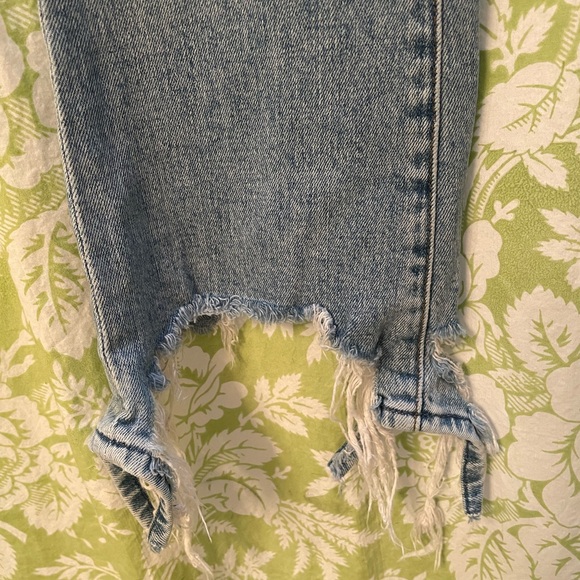 7 For All Mankind High Waist Slim Kick Jeans - Picture 6 of 8